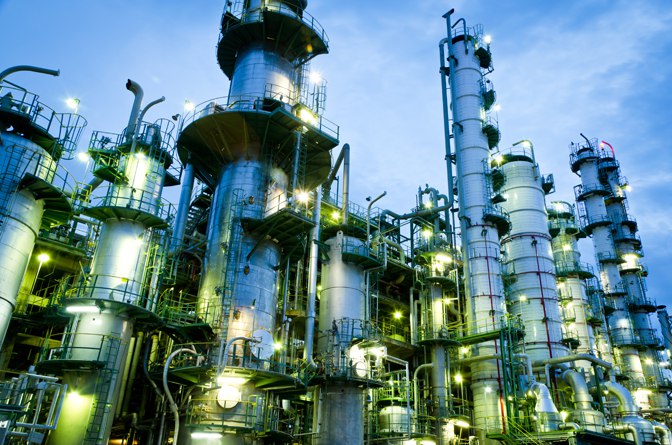 Petrochem-shutterstock_106756229